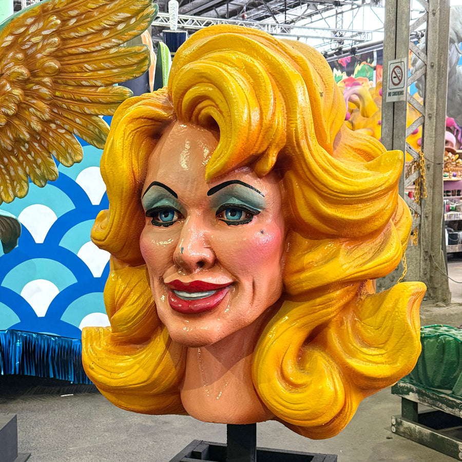 The Lobby Shop Remembers the one and only Dolly 🦋